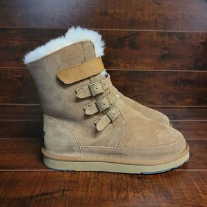 Women's Tan Winter Boots with Faux Fur Lining